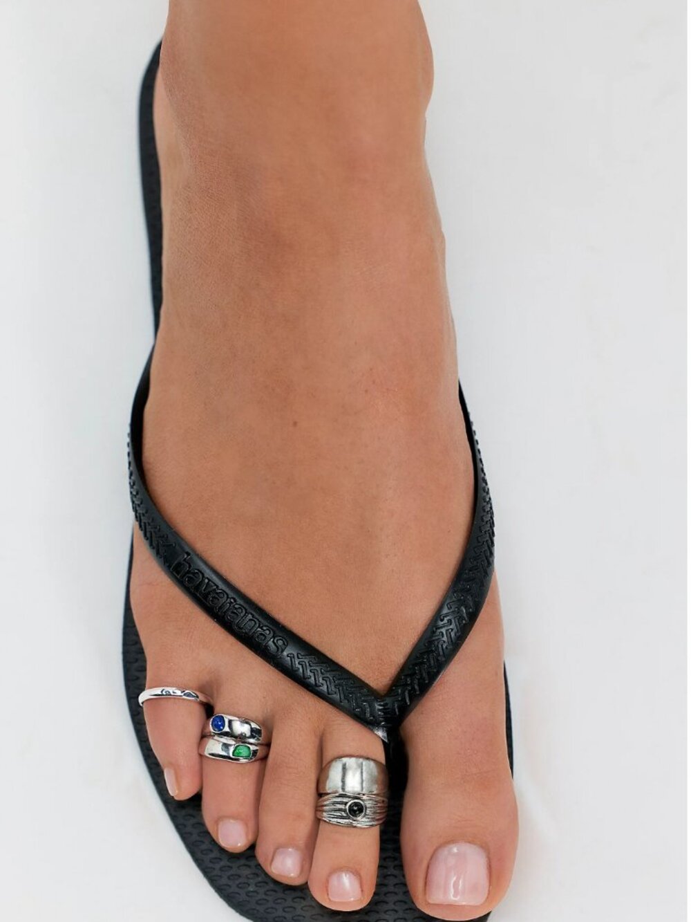NWT Free People Celeste Toe Ring in Black